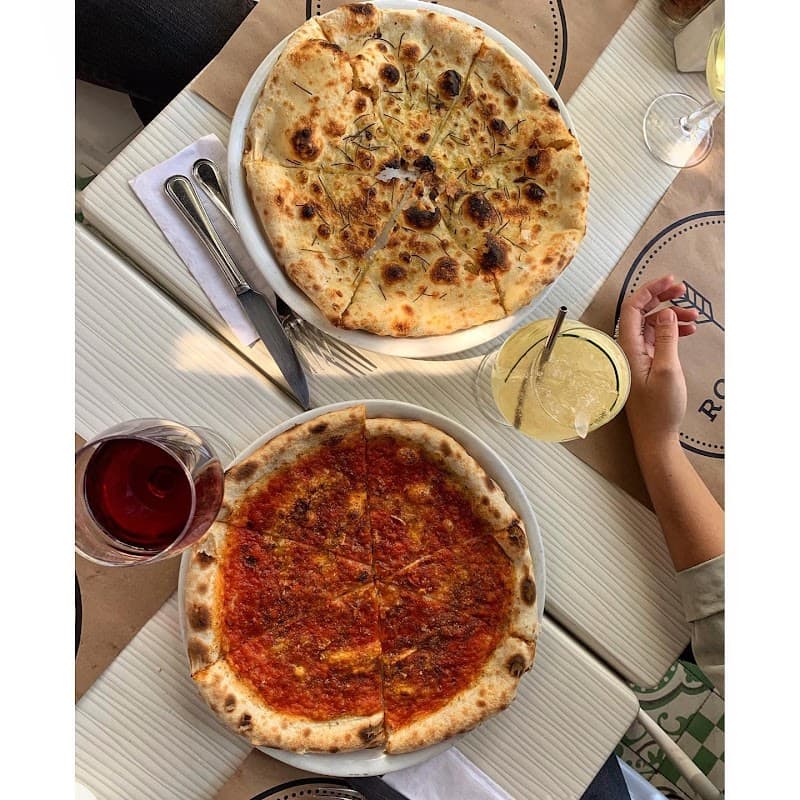 Romaría Pizzería foto 2