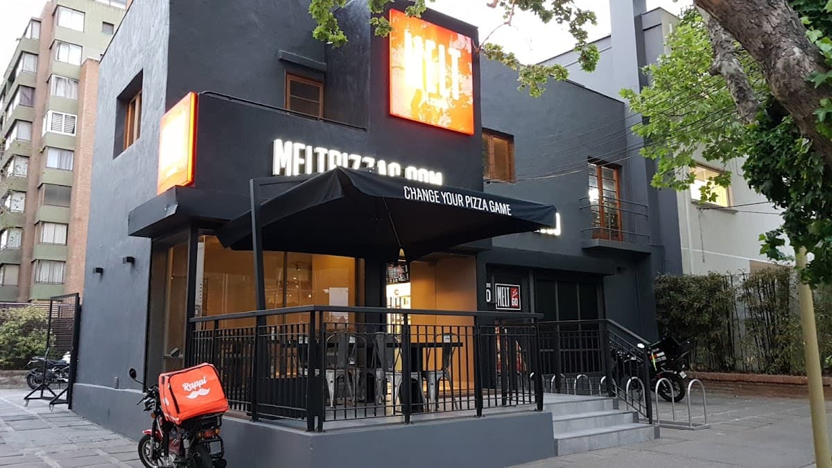 Melt Pizzas